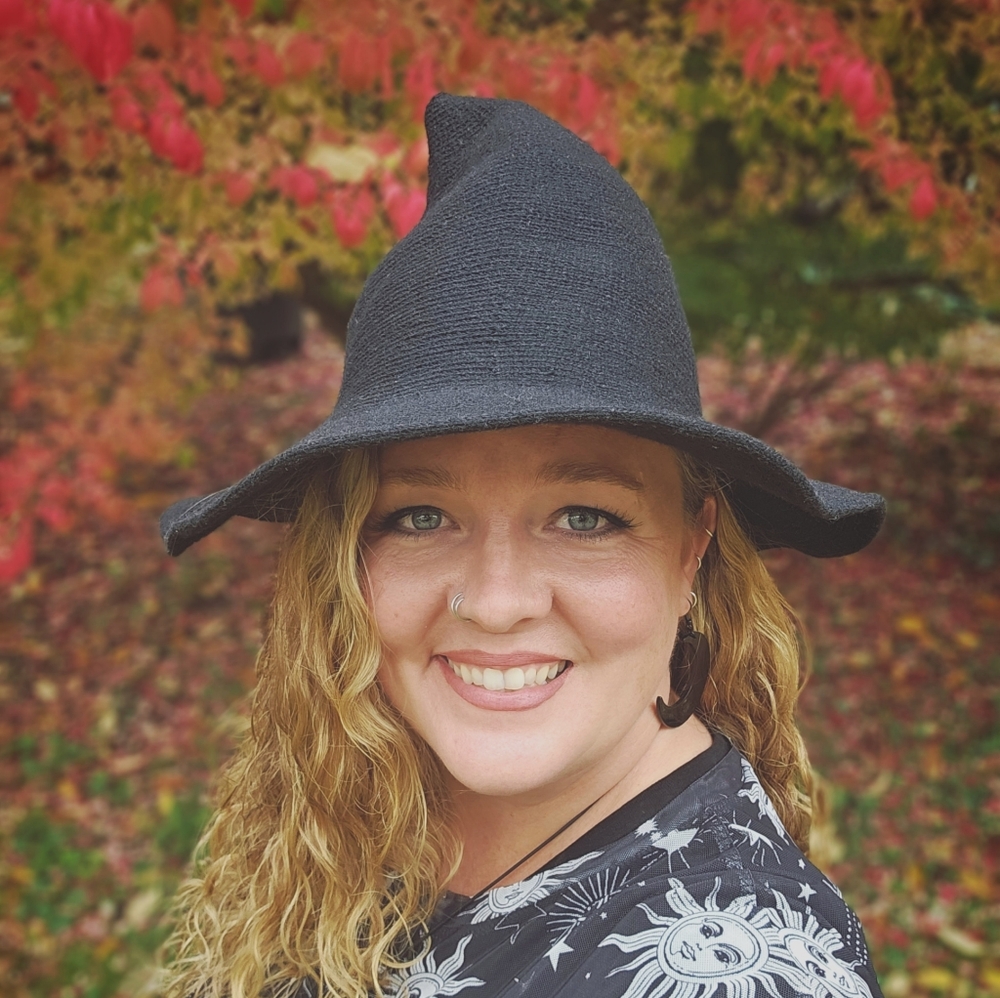 Meet your Posher, Tera